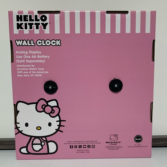 Hello Kitty by Sanrio Analog Wall Clock-New in Box - Picture 2 of 5